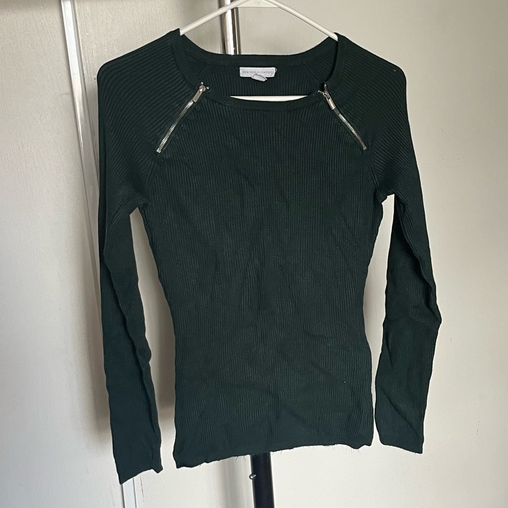 Teal/ dark green long sleeve